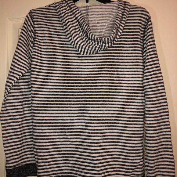 jacket - Picture 5 of 5